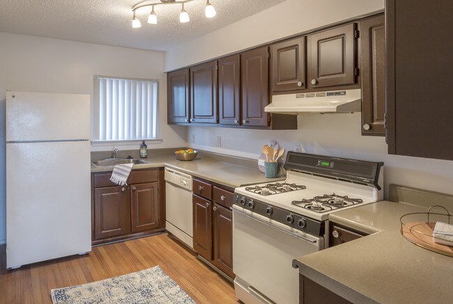 Monterey Lake Apartments Orlando Fl Kitchen Monterey Lake