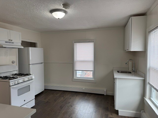 Foto del edificio - 77 Agawam St
