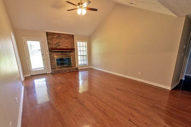 Building Photo - Home for Rent in Copperfield