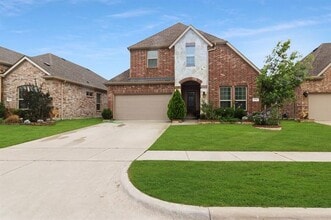Building Photo - 10709 Parnell Dr