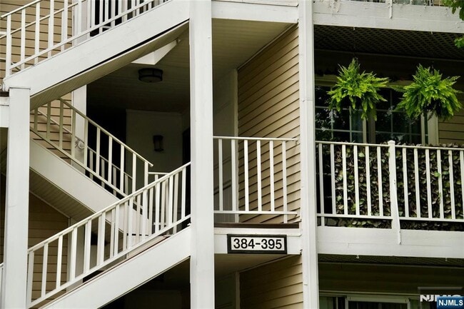 Foto del edificio - 388 Poets Way
