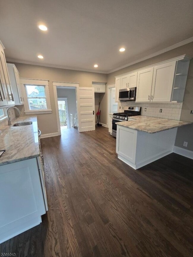 Building Photo - 100 N Bertrand Rd