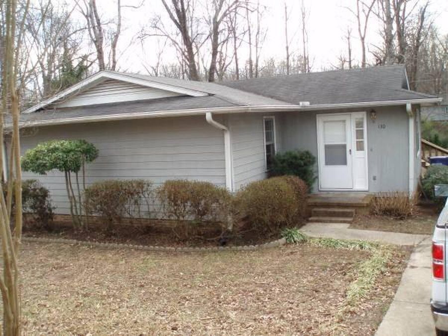Primary Photo - 130 Ashdown Dr