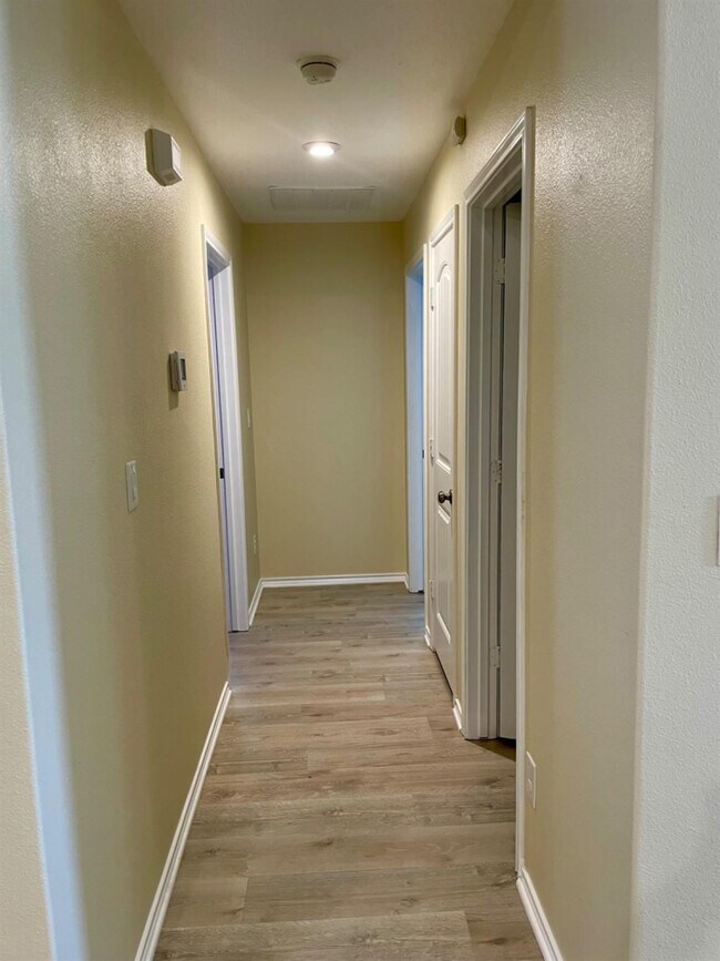 Foto del edificio - 7510 102nd St