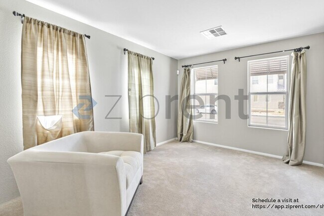 Foto del edificio - 5580 Avent Ferry St