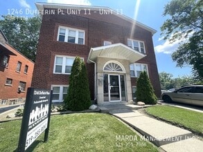 Building Photo - 1246 Dufferin Pl
