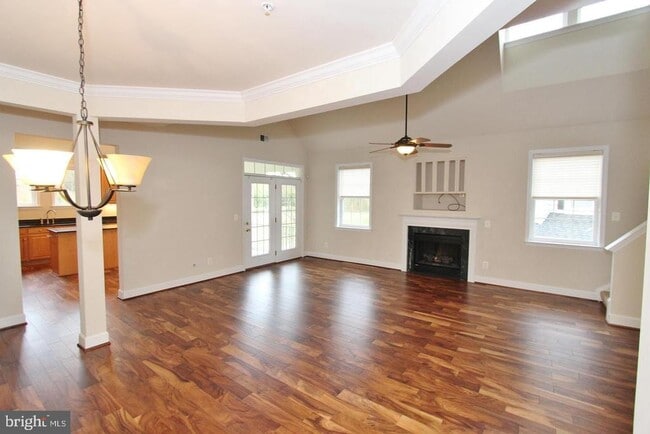 Building Photo - 13882 Greendale Dr