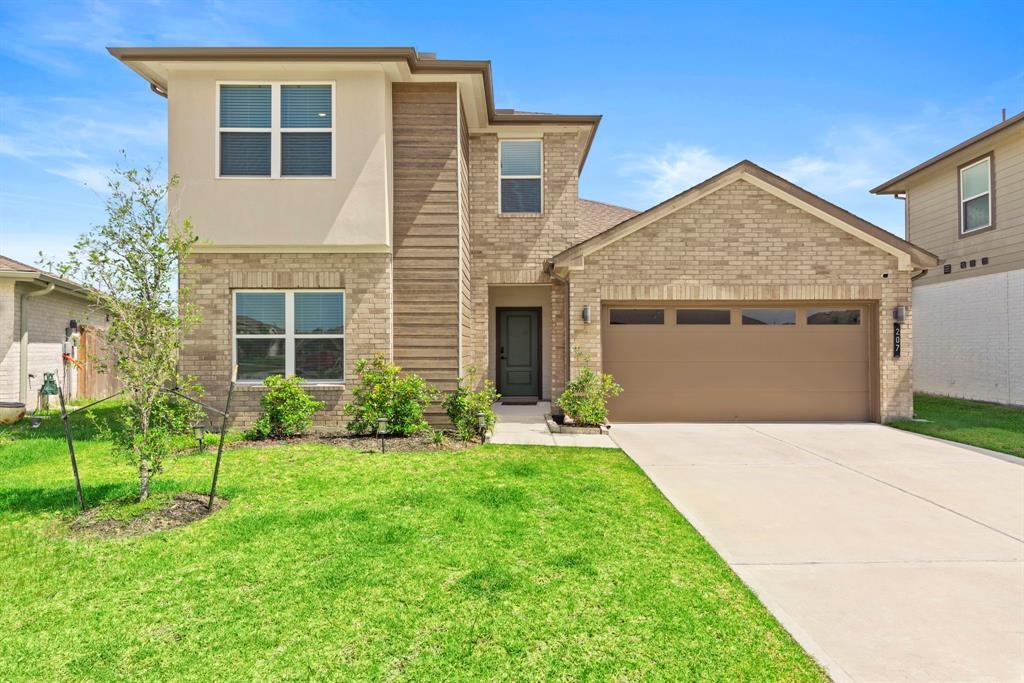 Foto principal - 207 William Ln