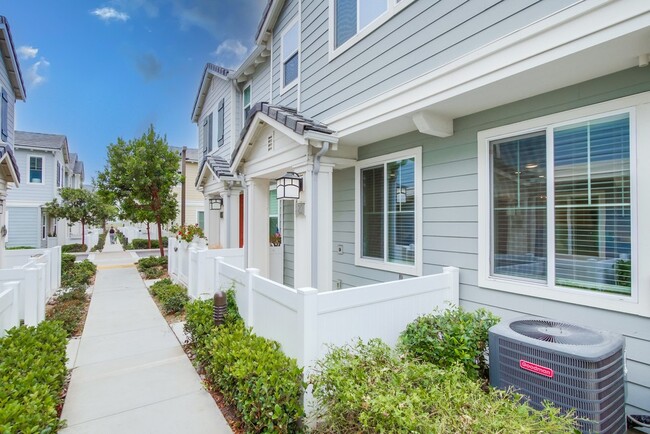 Foto del edificio - 520 Surfbird Ln