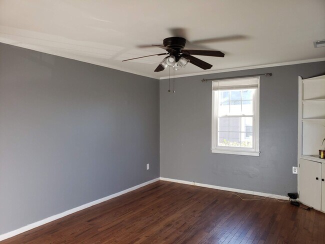 Foto del edificio - Charming 3 Bed / 1 Bath Cape Cod in Aberde...