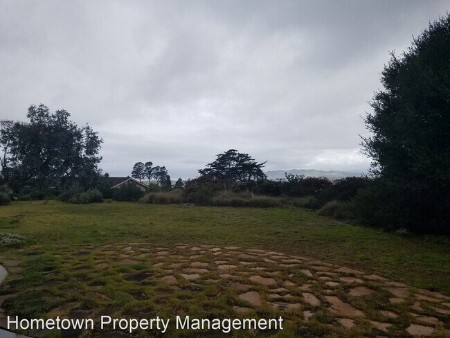 Building Photo - 4 br, 3.5 bath House - 2655 Appaloosa Way