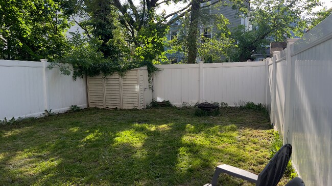 Foto del edificio - 499 S 18th St