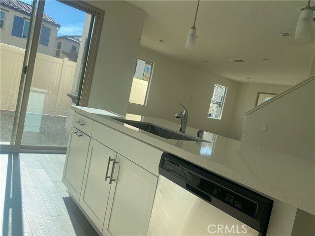 Foto del edificio - 1997 S Barrington Pl