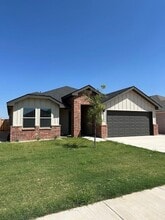 Building Photo - 1321 Bajada St