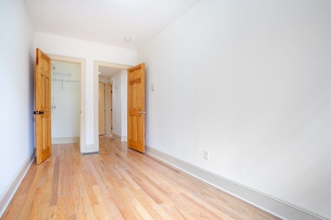 Building Photo - 1303 3rd Ave