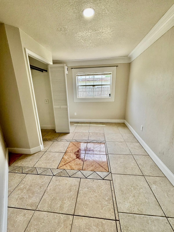 Building Photo - 59 Areca Dr