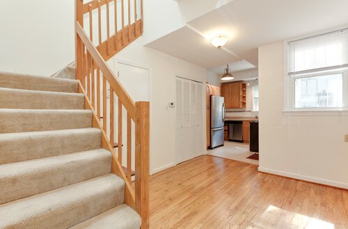 Foto del edificio - 1613 5th St NW