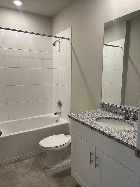 Foto del edificio - 38879 Harlow Rose Dr