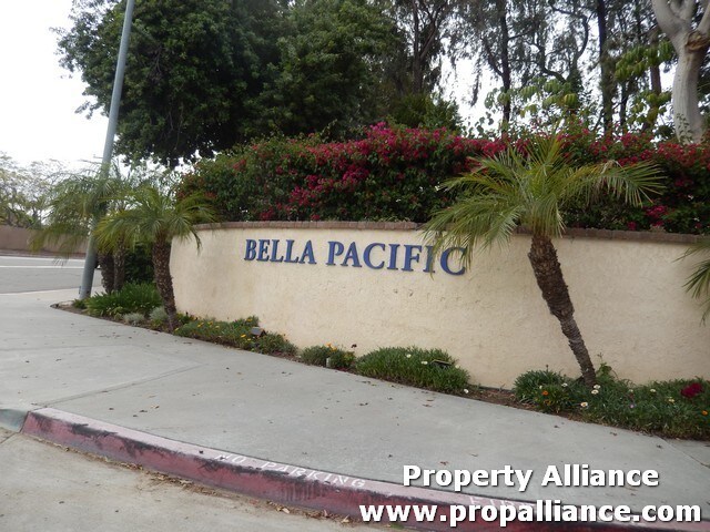 Foto del edificio - 4809 Bella Pacific Row
