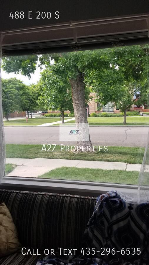 Foto del edificio - 488 200 S