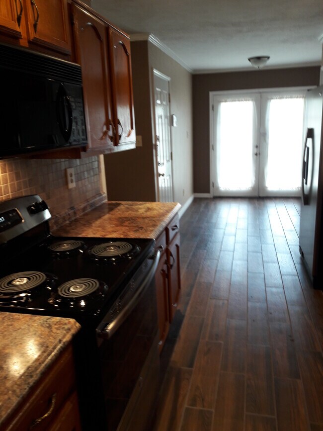 Foto del edificio - 3612 Longcourt Cir