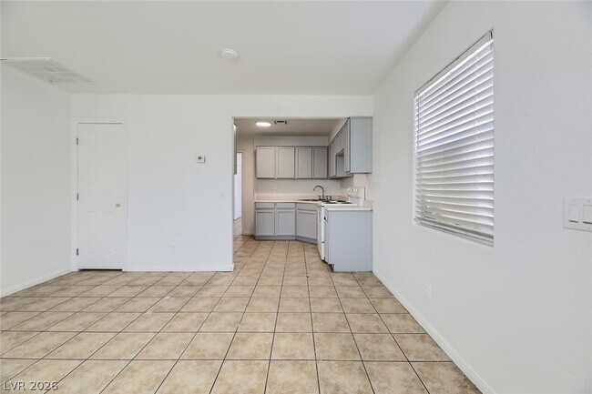Foto del edificio - 2133 Ellis St