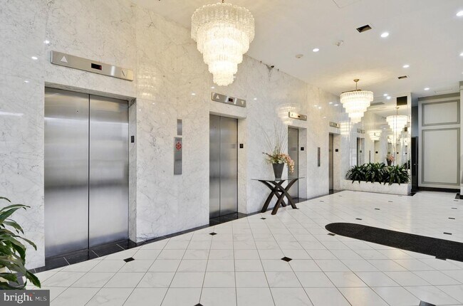 Foto del edificio - 400 Madison St