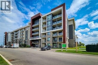 Building Photo - 101 Shoreview Pl