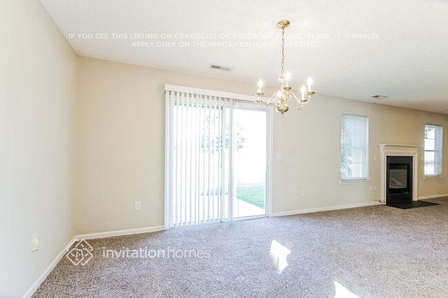 Building Photo - 1009 Fort Clapsop Ct