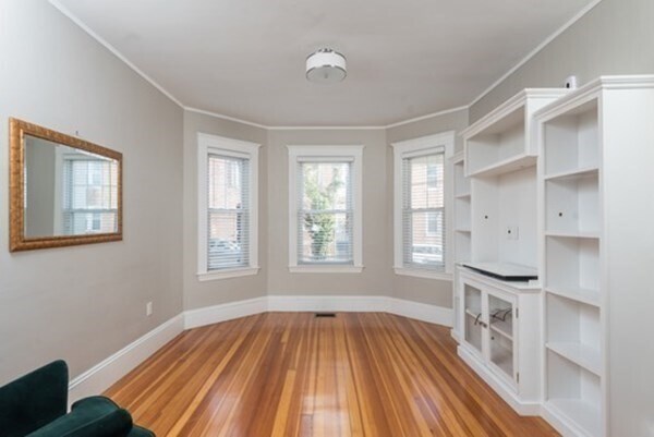 Building Photo - 415 K St