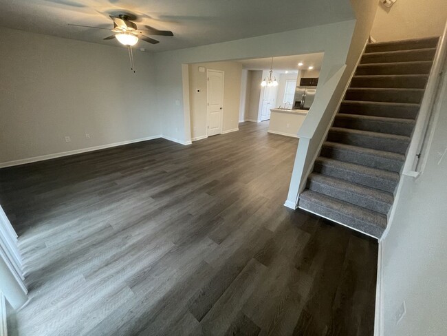 Foto del edificio - 3 Bd 2.5 Ba