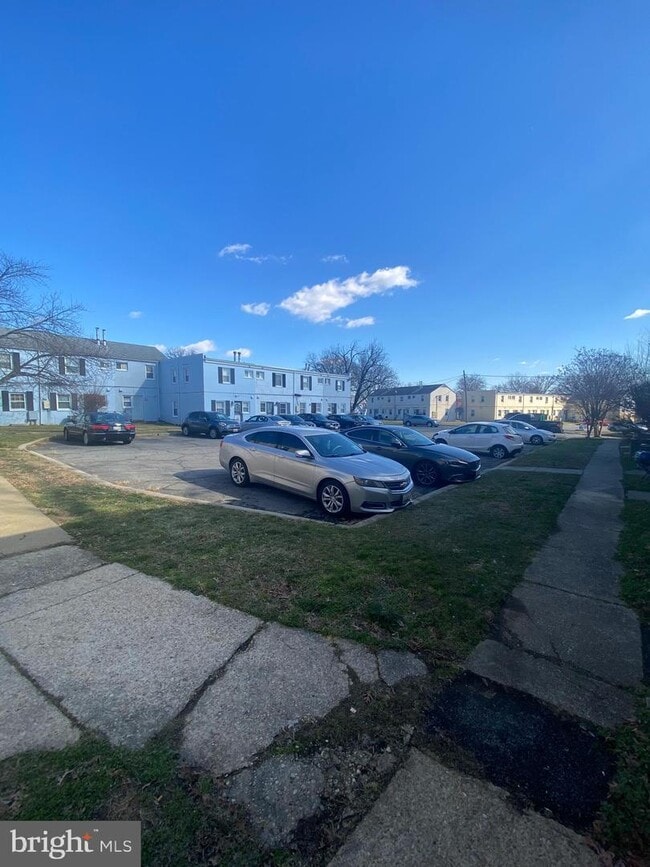 Foto del edificio - 3902 25th Ave