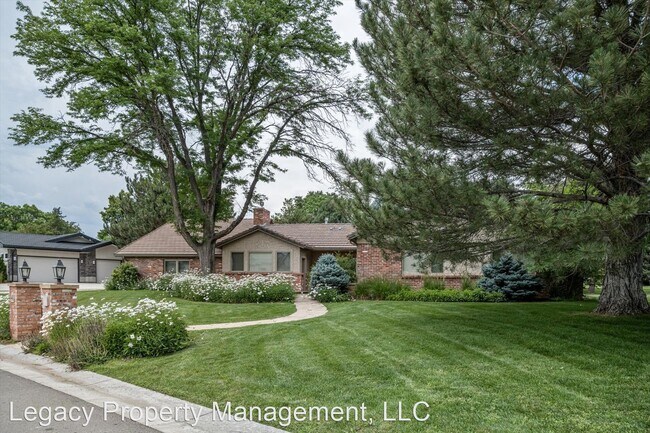 Foto del edificio - 4 br, 3.5 bath House - 41 Fairway Lane