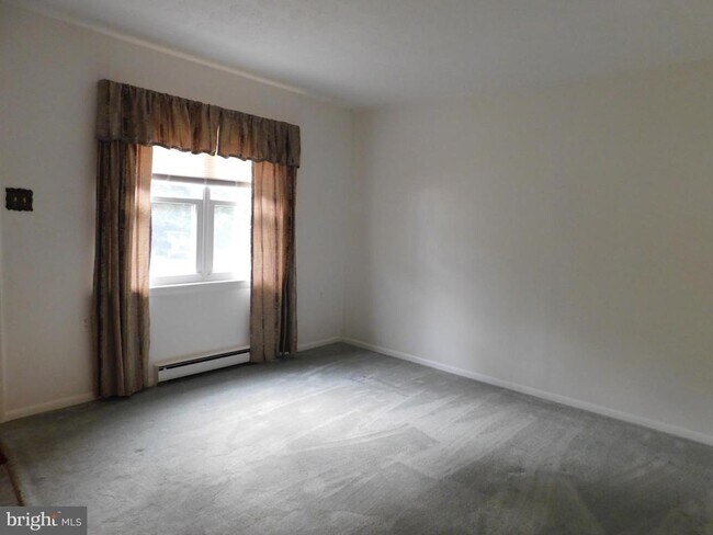 Foto del edificio - 205 Moore Dr