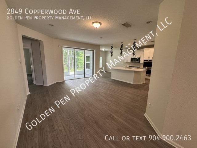 Foto del edificio - 2849 Copperwood Ave