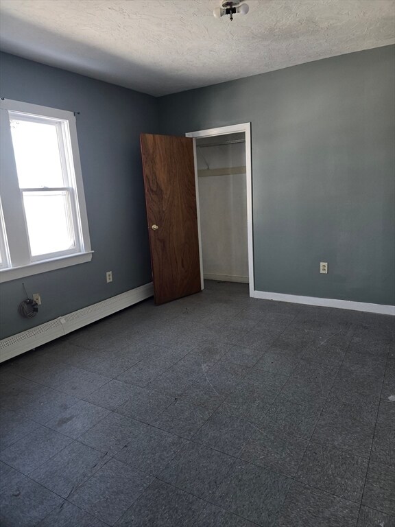 Foto del edificio - 555 Main St