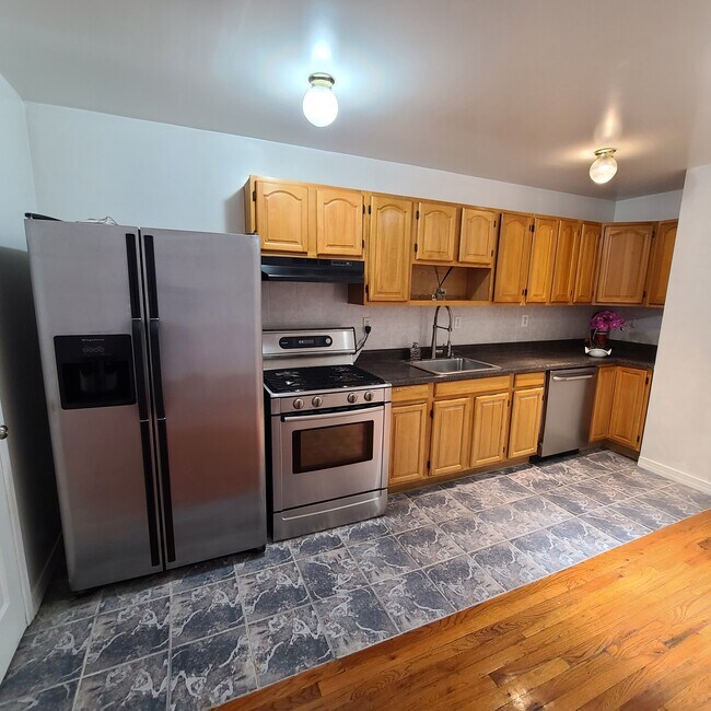 Open Kitchen - 4707 Broadway