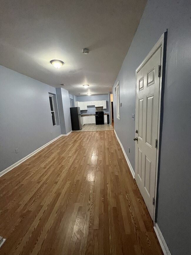 Foto del edificio - 3400 E Baltimore St