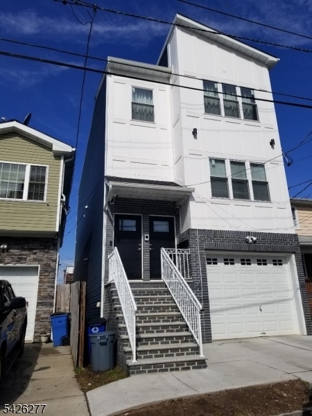 Building Photo - 73 Watchung Ave