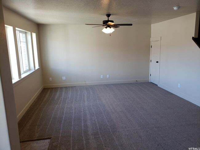 Building Photo - 187 N 1275 W