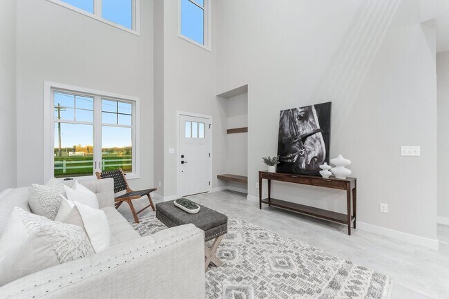 Building Photo - Brand New 3 Bedroom Townhome in Northweste...