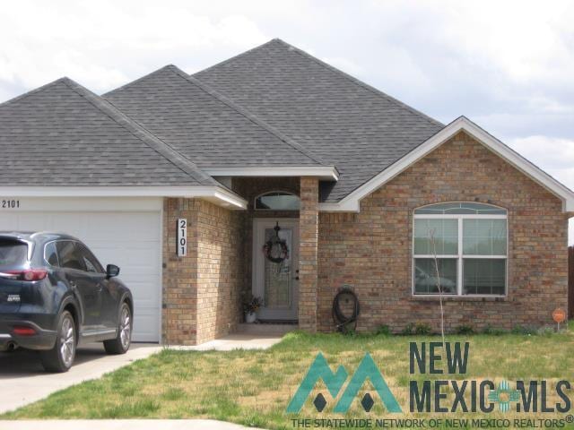 Primary Photo - 2101 Northglen Dr