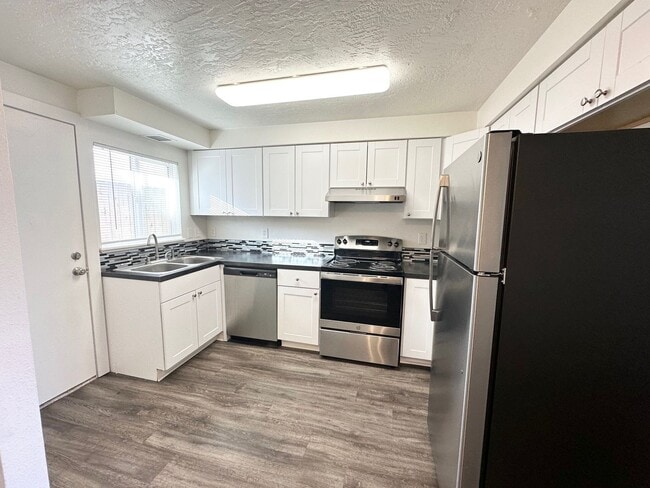 Foto del edificio - 211 N Indiana Ave