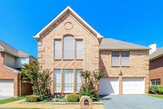 Building Photo - 18748 Vista Del Sol