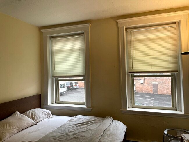 Foto del edificio - 32 Ransom Rd