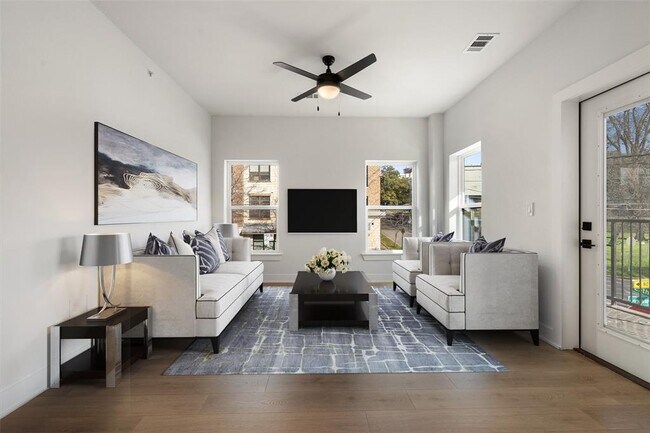 Foto del edificio - 2500 Longview St