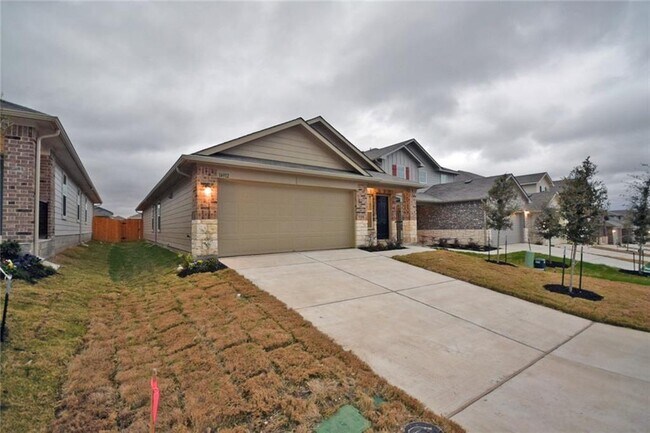 Foto del edificio - 14912 Tuff Rd