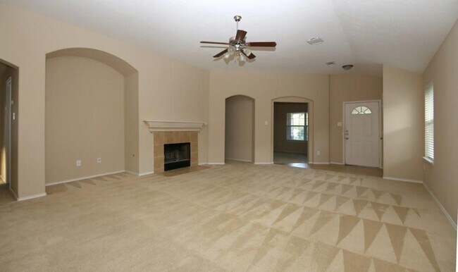 Building Photo - 14715 Country Rose Ln