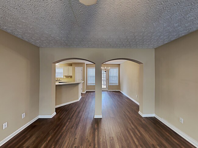 Foto del edificio - 804 Eagle Glen Crossing