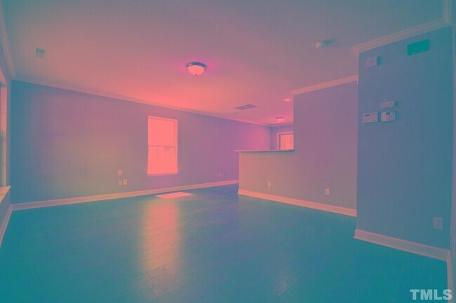 Foto del edificio - 4612 Silverdene St